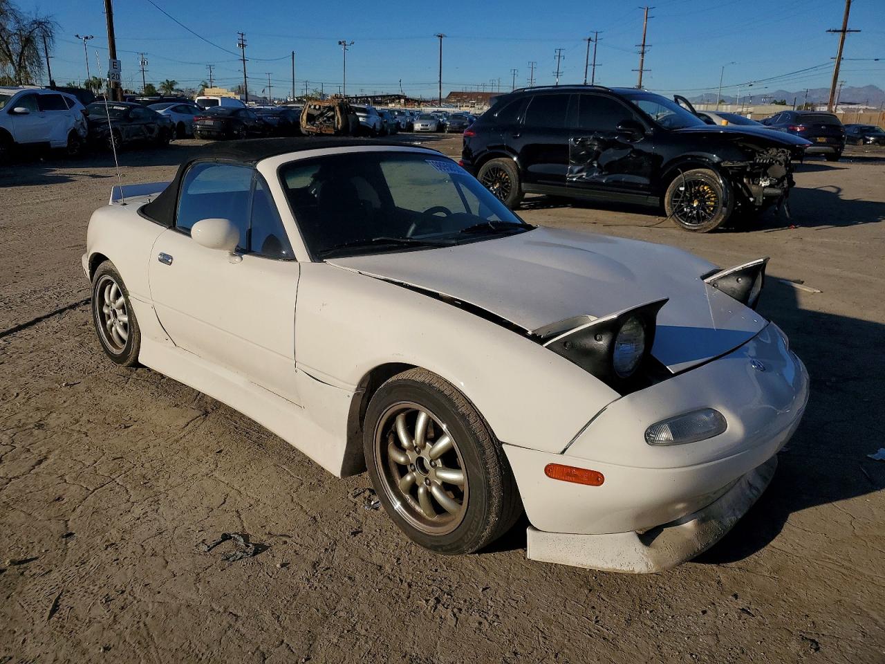 1996 MAZDA MX-5 MIATA photo 4