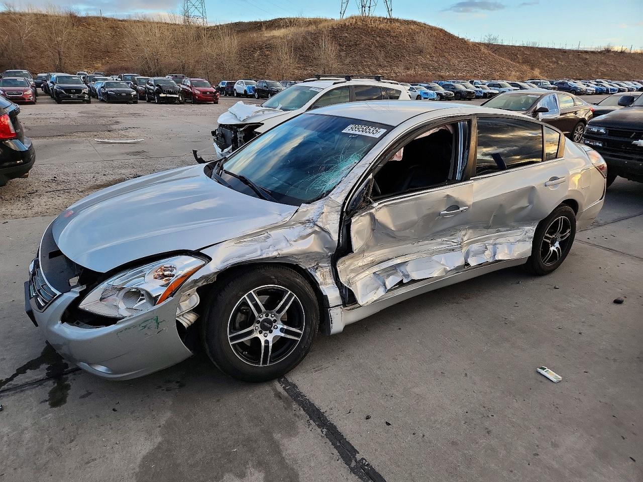 2012 NISSAN ALTIMA