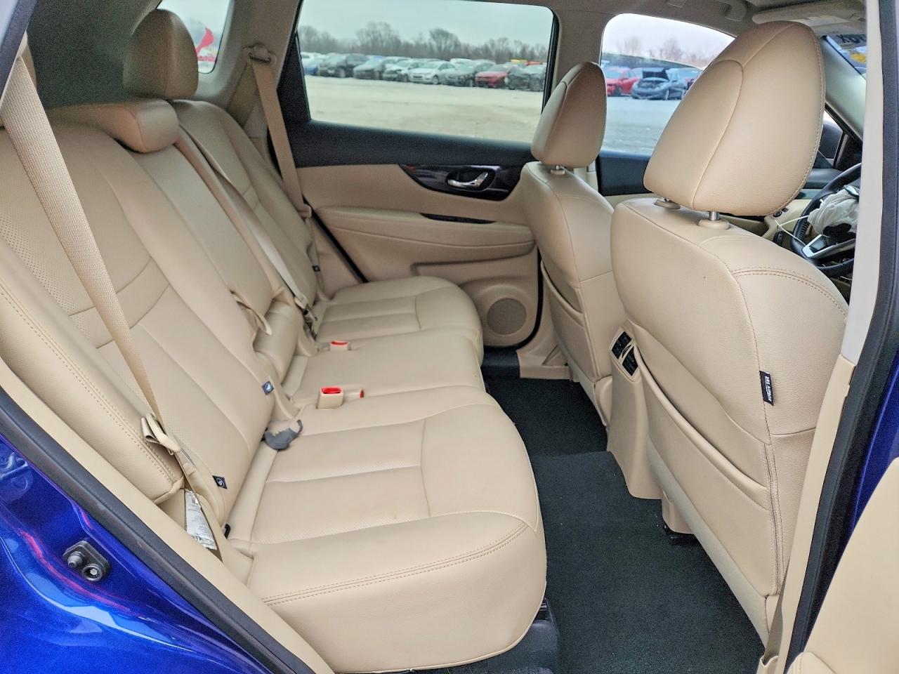 2019 NISSAN ROGUE S photo 11