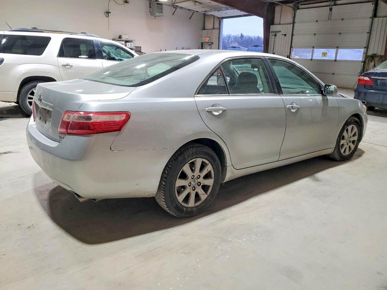 2007 TOYOTA CAMRY LE photo 3
