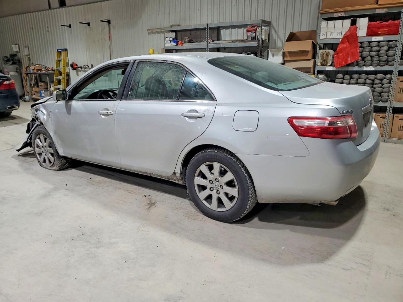 2007 TOYOTA CAMRY LE photo 2