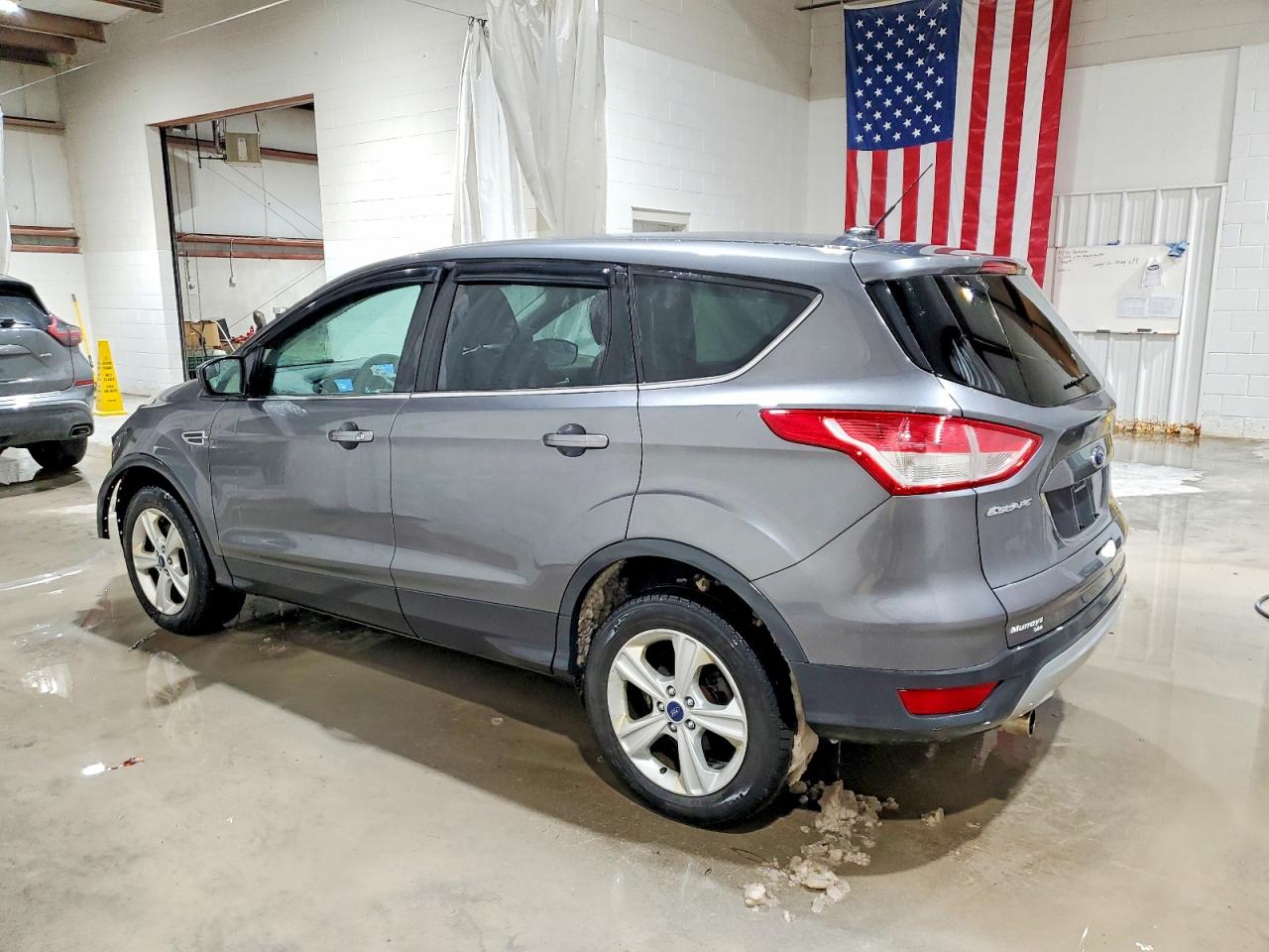 2013 FORD ESCAPE SE photo 2