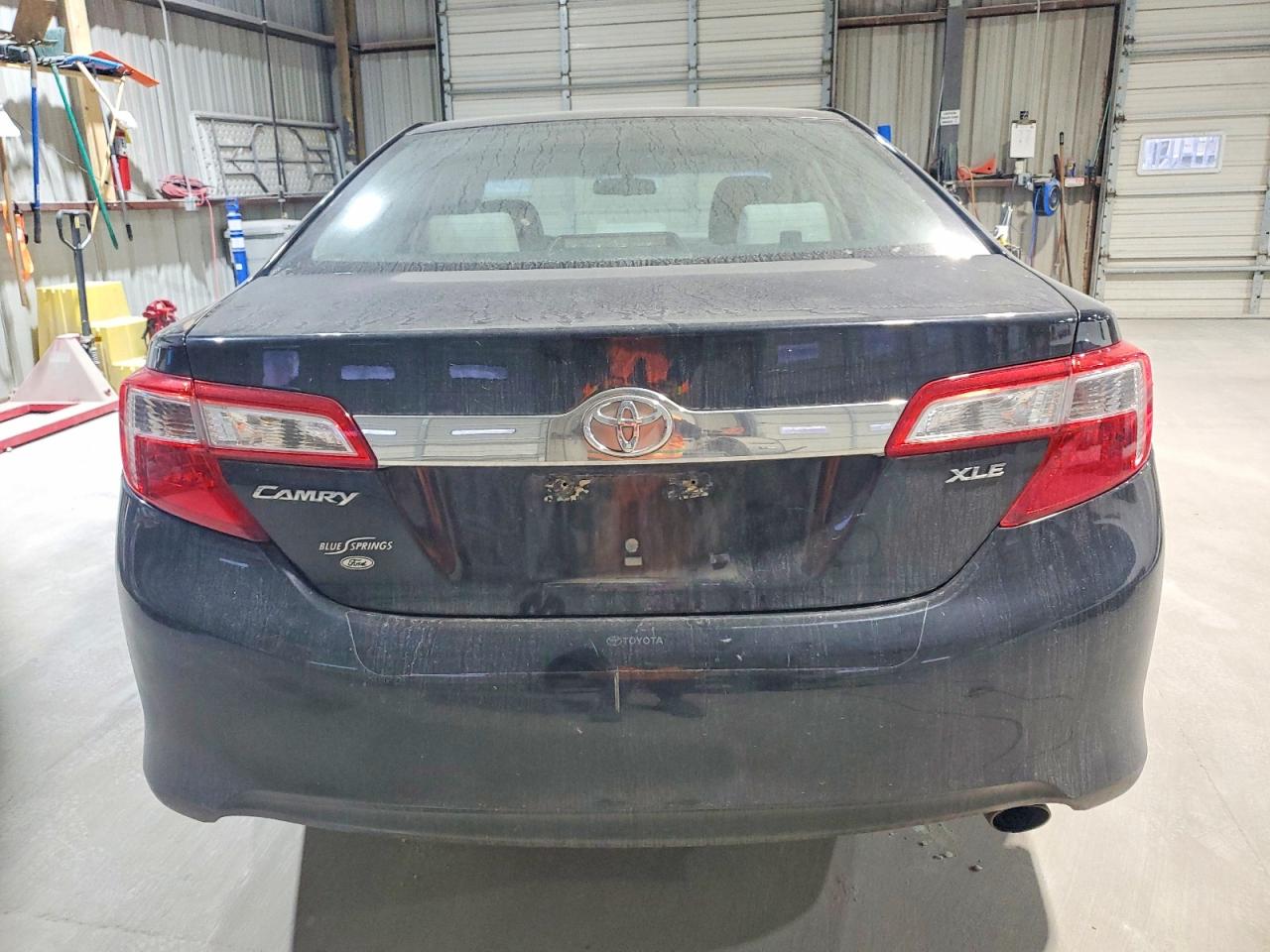 2013 TOYOTA CAMRY L photo 6