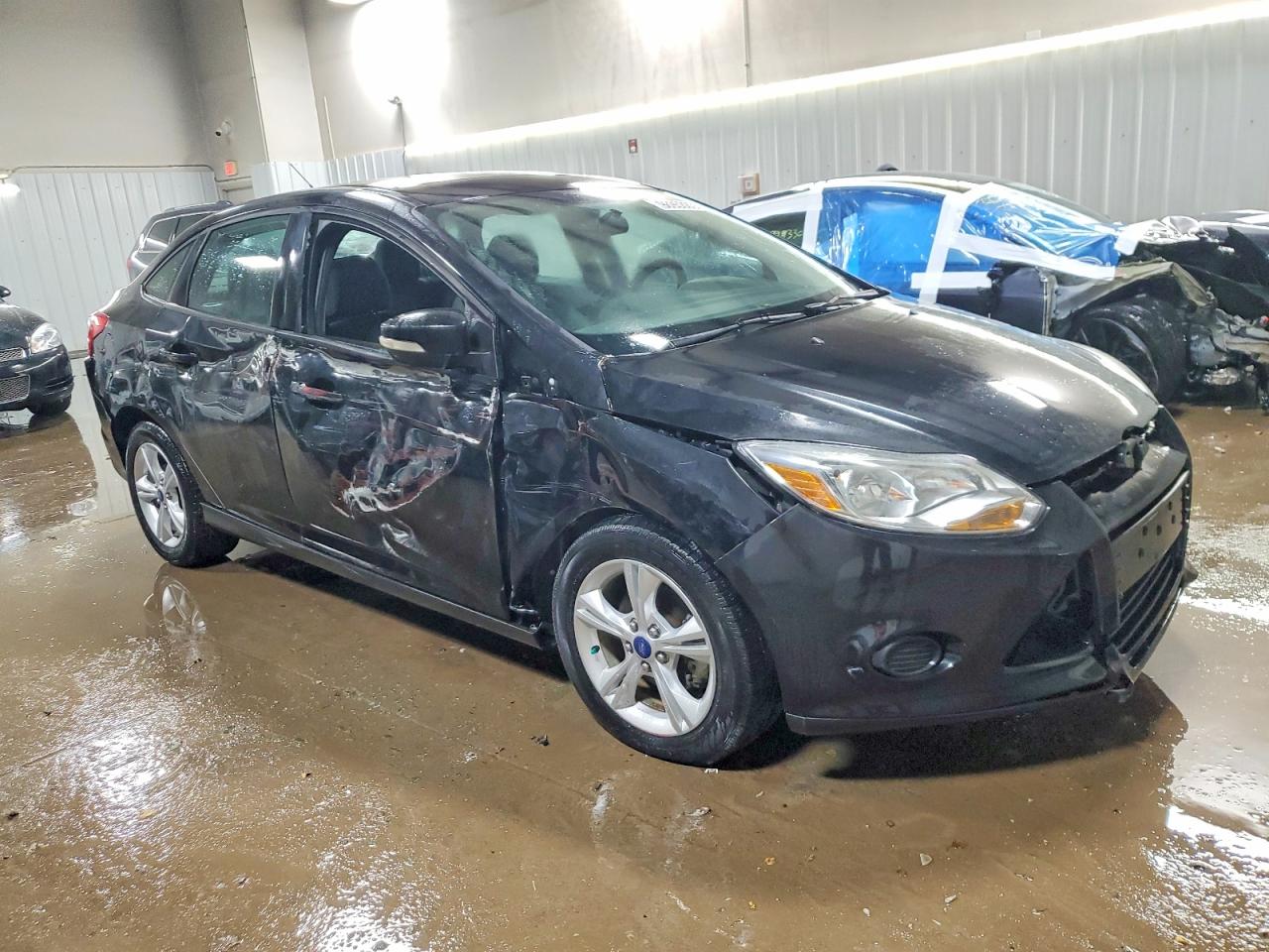 2013 FORD FOCUS SE photo 4