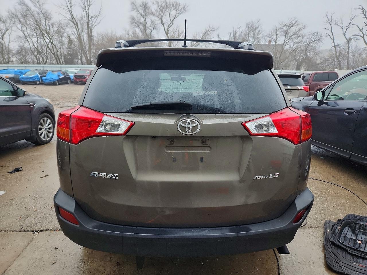 2014 TOYOTA RAV4 photo 6