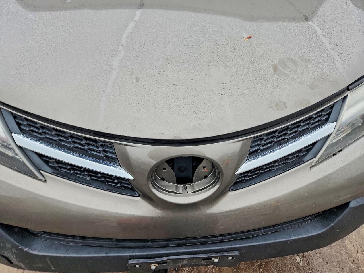 2014 TOYOTA RAV4 photo 12