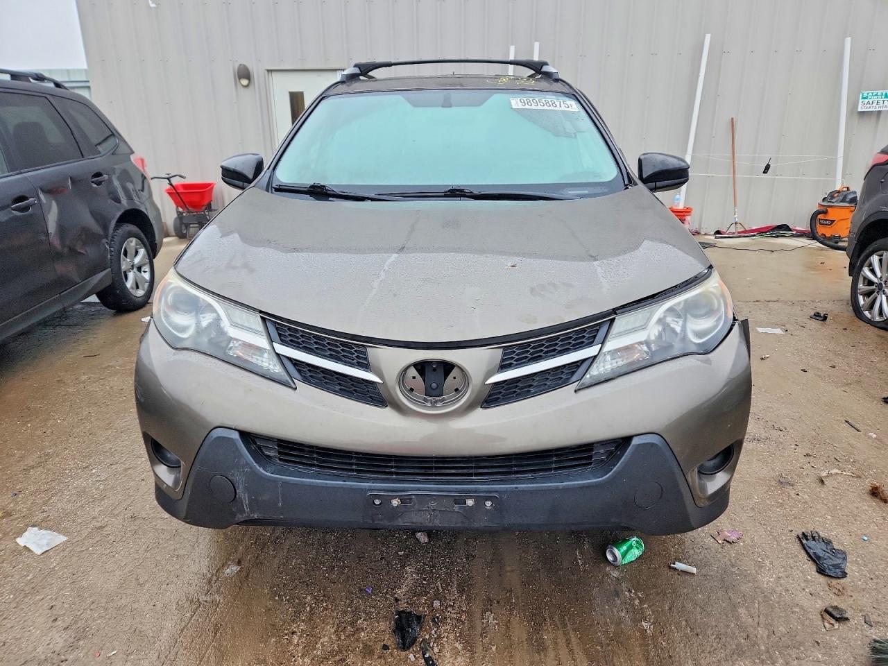 2014 TOYOTA RAV4 photo 5
