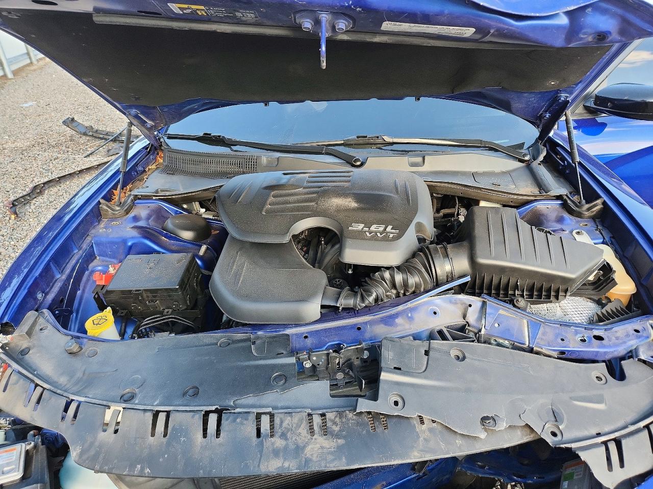 2020 DODGE CHARGER SXT photo 11