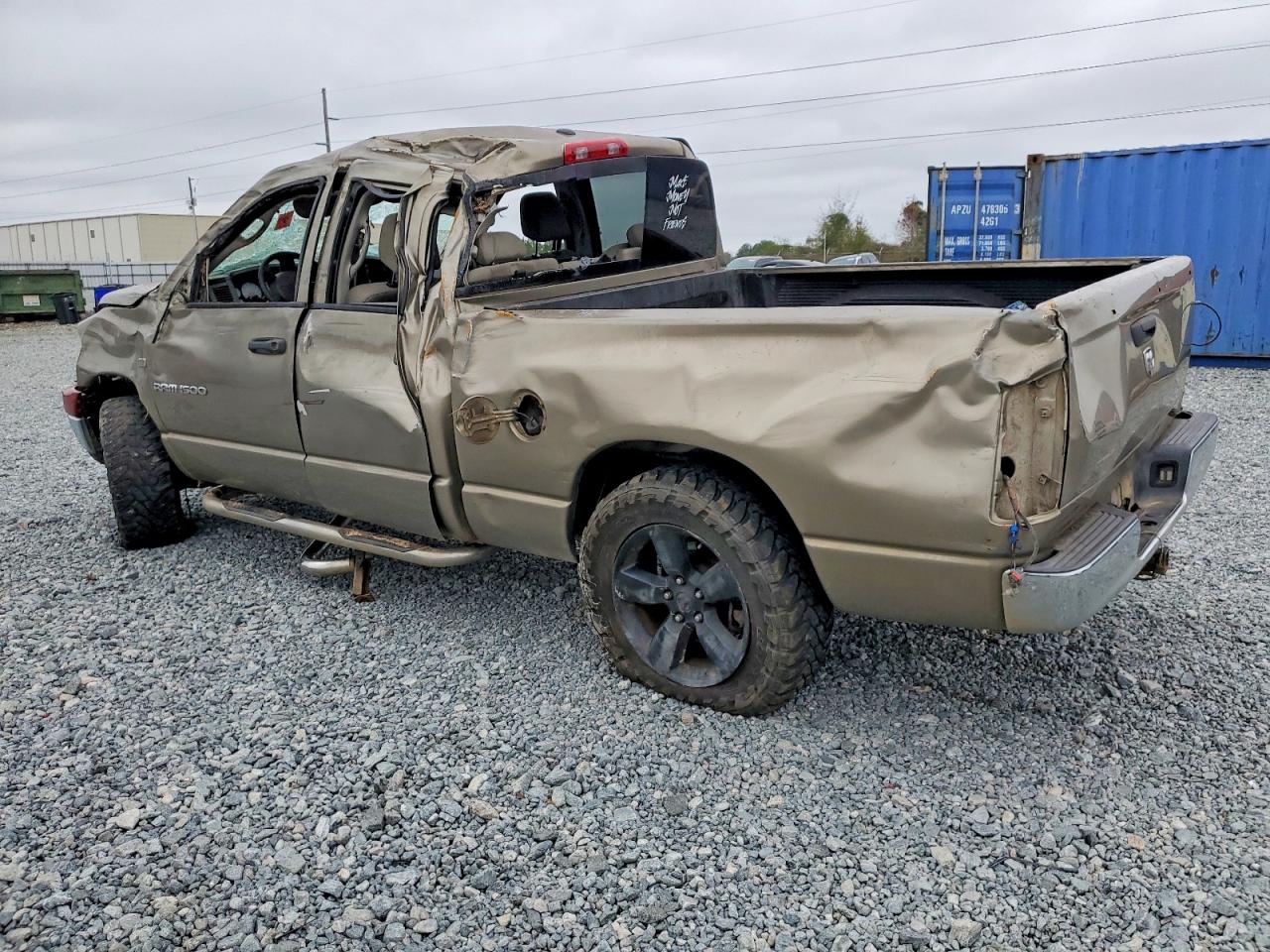 2007 DODGE RAM 1500 ST photo 2