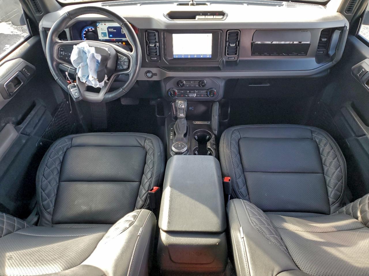 2022 FORD BRONCO BASE photo 8