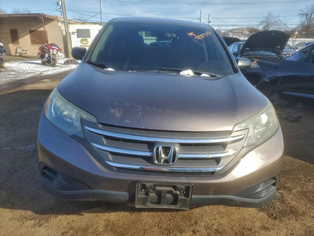 2014 HONDA CR-V LX photo 5
