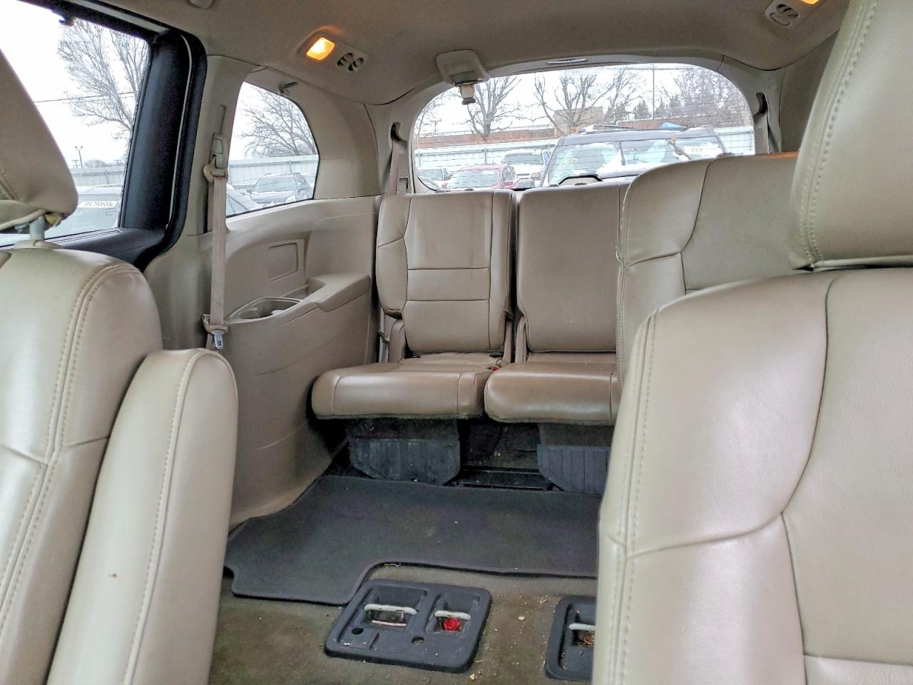 2014 HONDA ODYSSEY EX photo 19