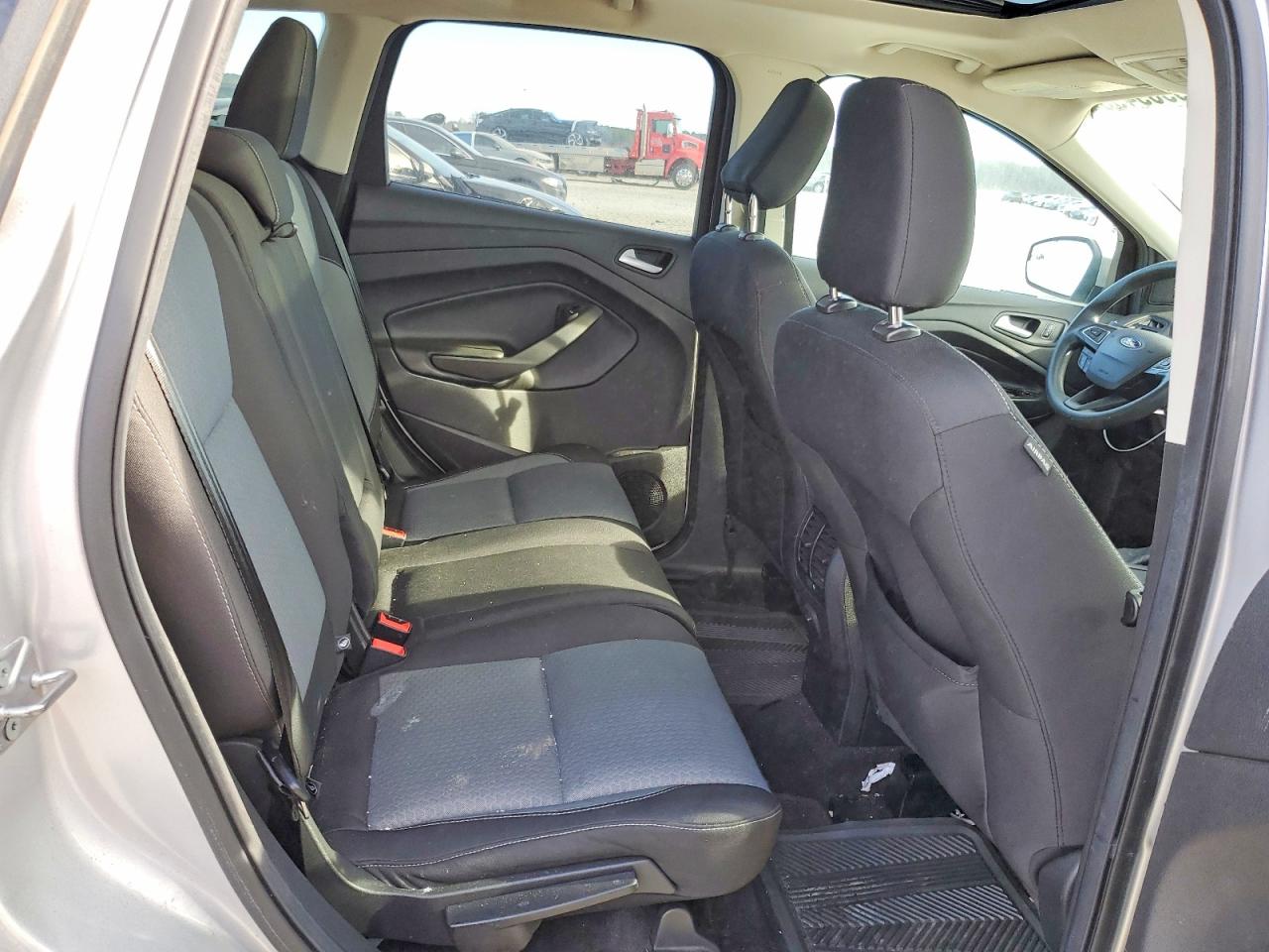 2018 FORD ESCAPE SE photo 28