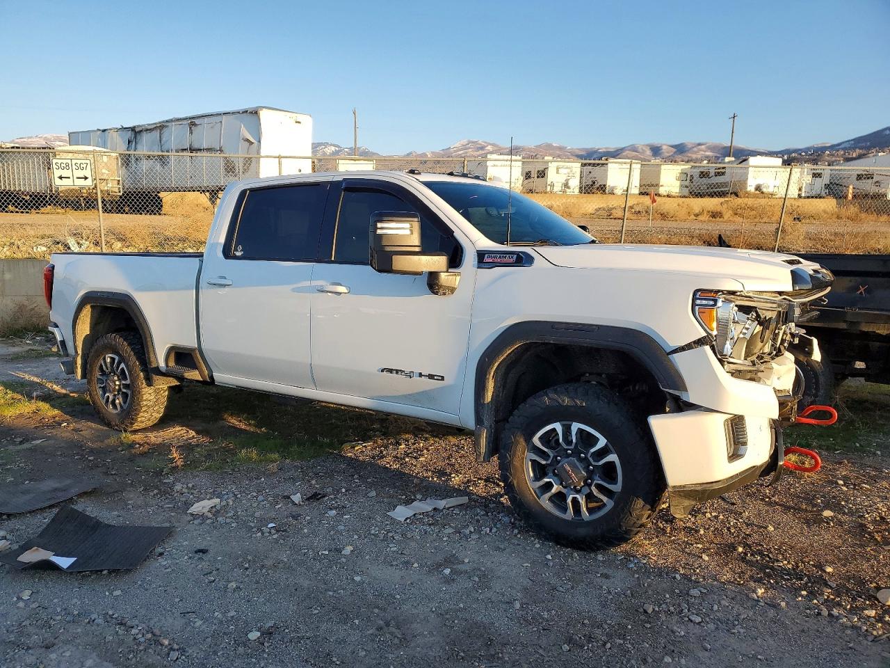2021 GMC SIERRA K2500 AT4 photo 4