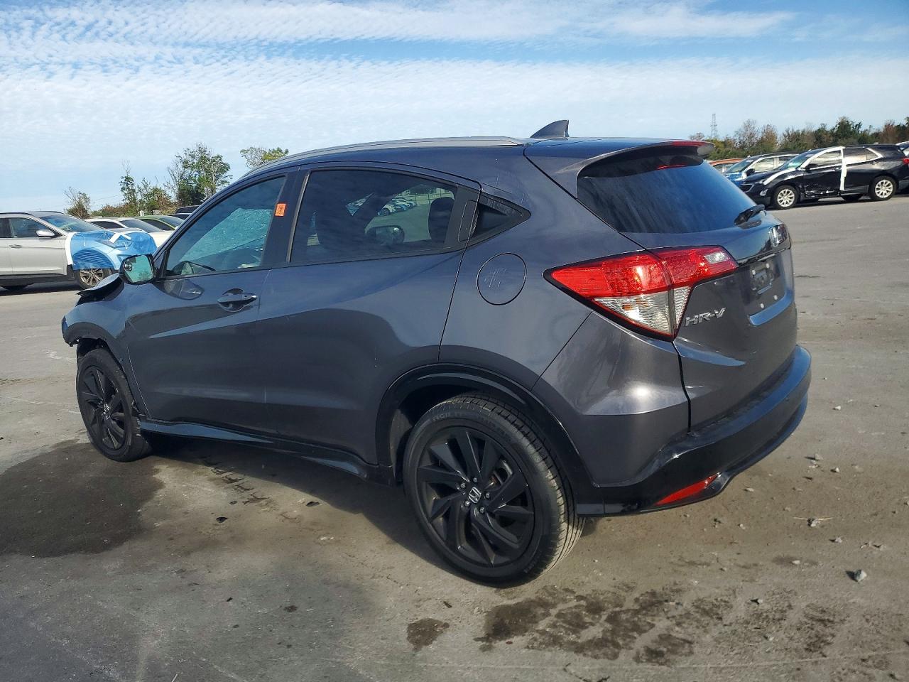 2021 HONDA HR-V SPORT photo 2