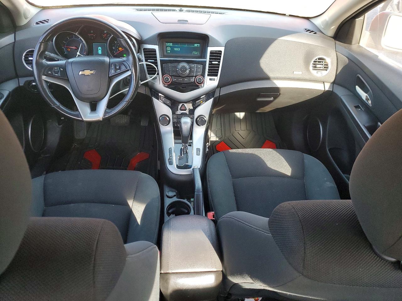 2011 CHEVROLET CRUZE LT photo 8