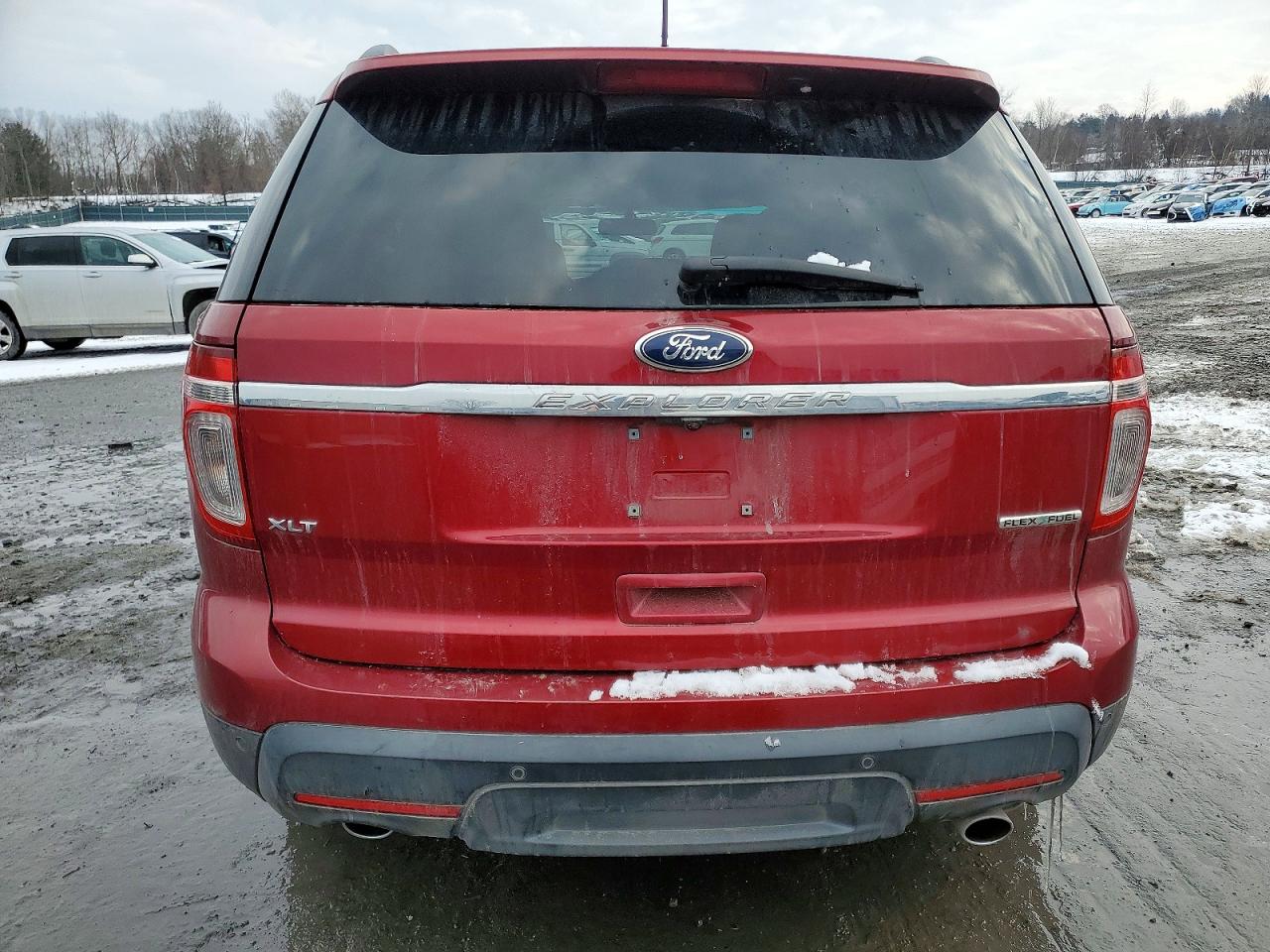 2013 FORD EXPLORER XLT photo 6