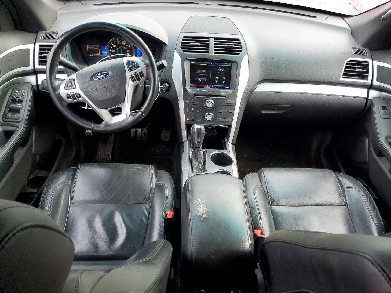 2013 FORD EXPLORER XLT photo 8