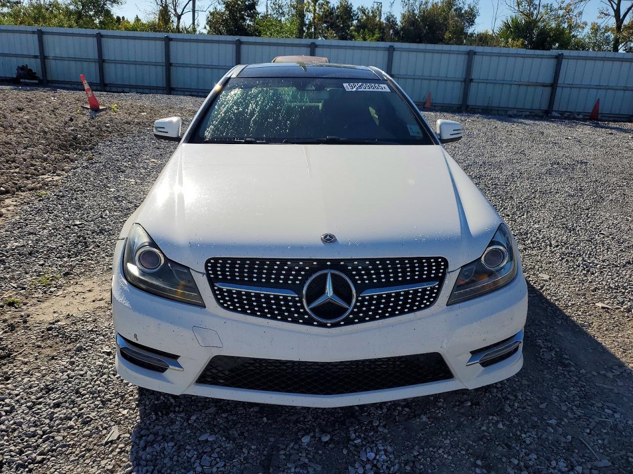 2015 MERCEDES-BENZ C 250 photo 5