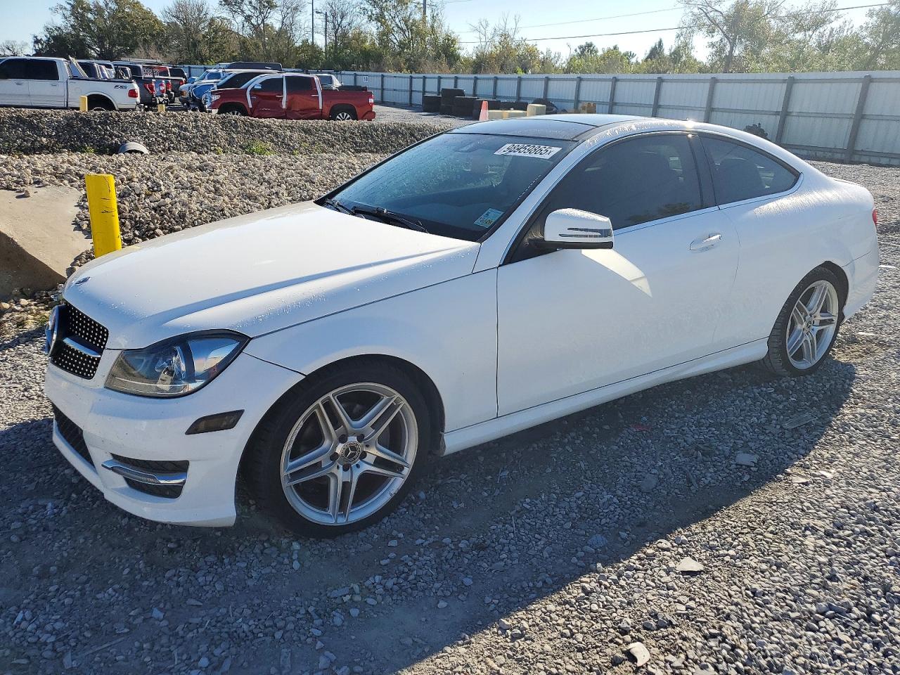 2015 MERCEDES-BENZ C