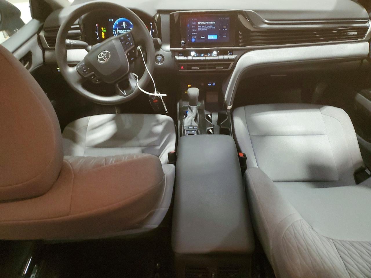 2025 TOYOTA CAMRY XSE photo 15