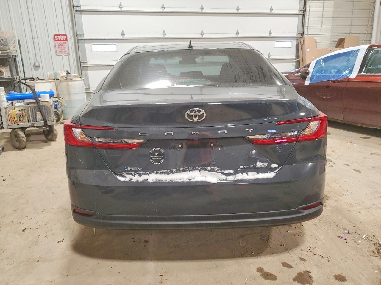 2025 TOYOTA CAMRY XSE photo 11