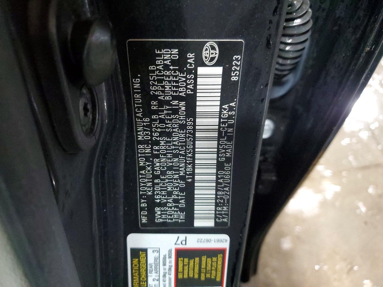 2016 TOYOTA CAMRY XSE photo 12