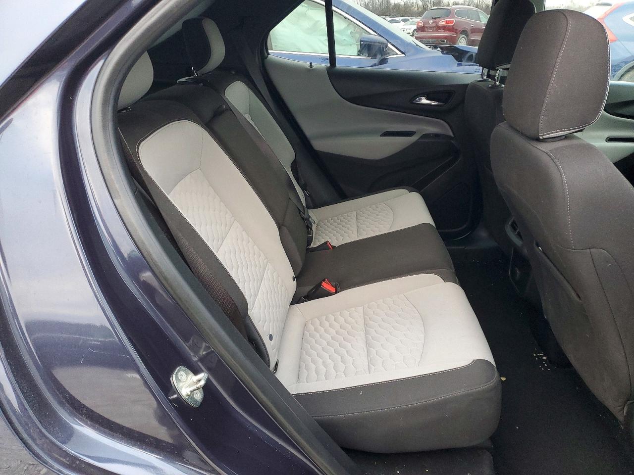 2018 CHEVROLET EQUINOX LT photo 10