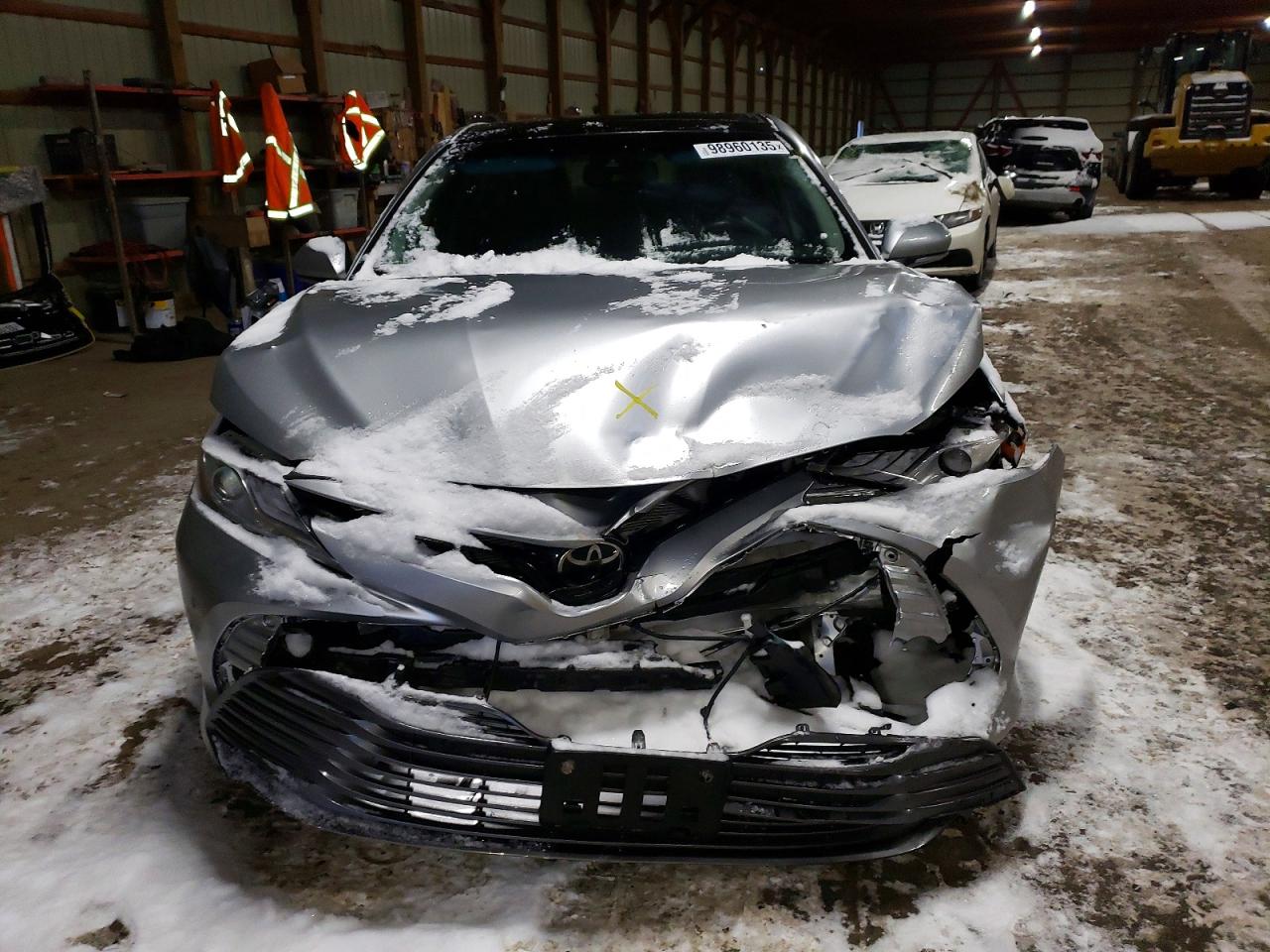 2018 TOYOTA CAMRY L photo 5