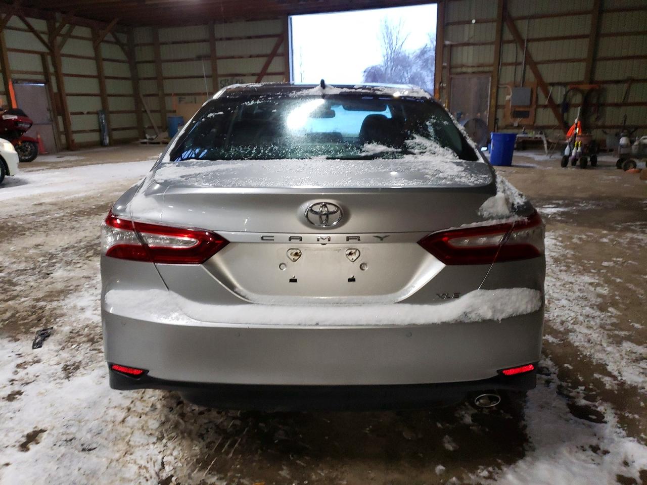 2018 TOYOTA CAMRY L photo 6