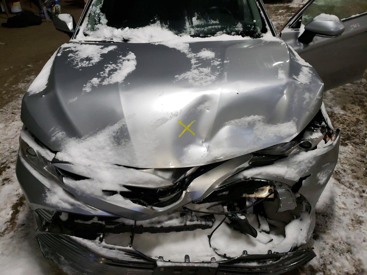 2018 TOYOTA CAMRY L photo 11
