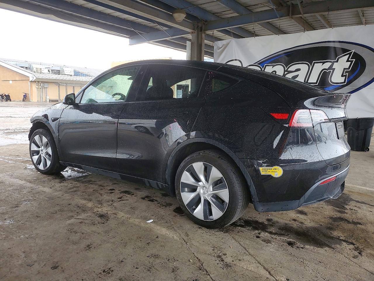 2021 TESLA MODEL Y photo 2
