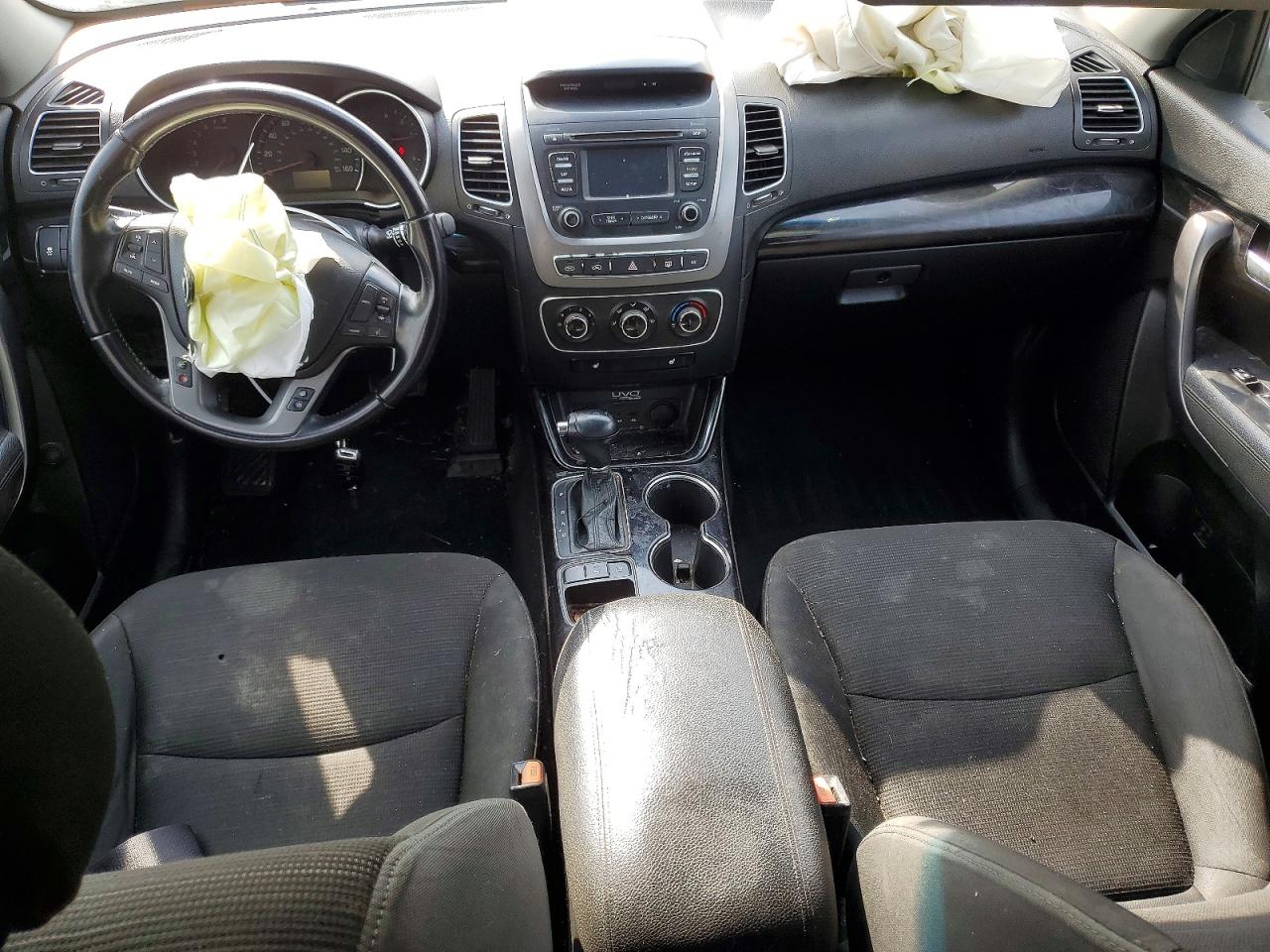 2014 KIA SORENTO LX photo 8