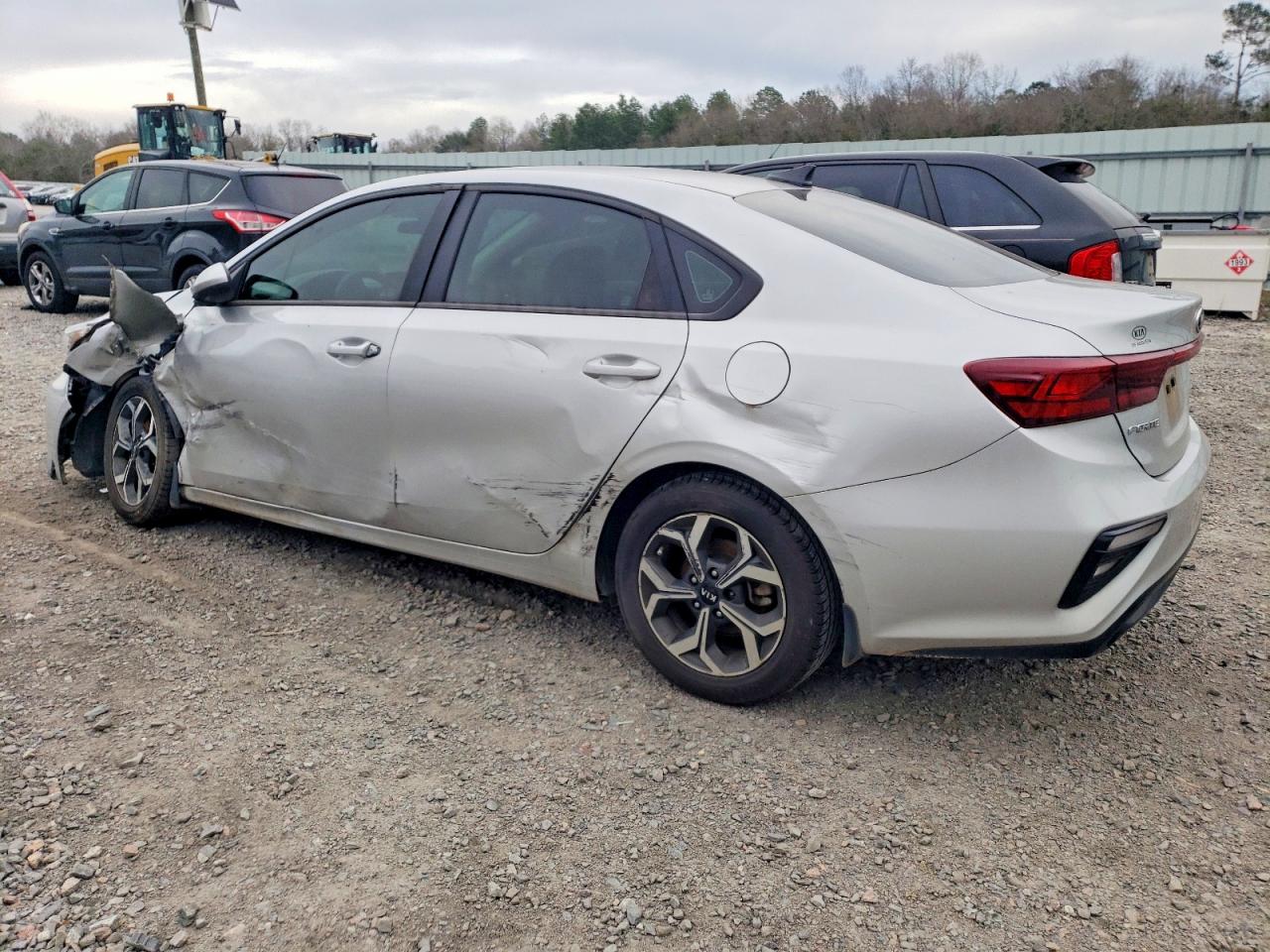 2021 KIA FORTE FE photo 3