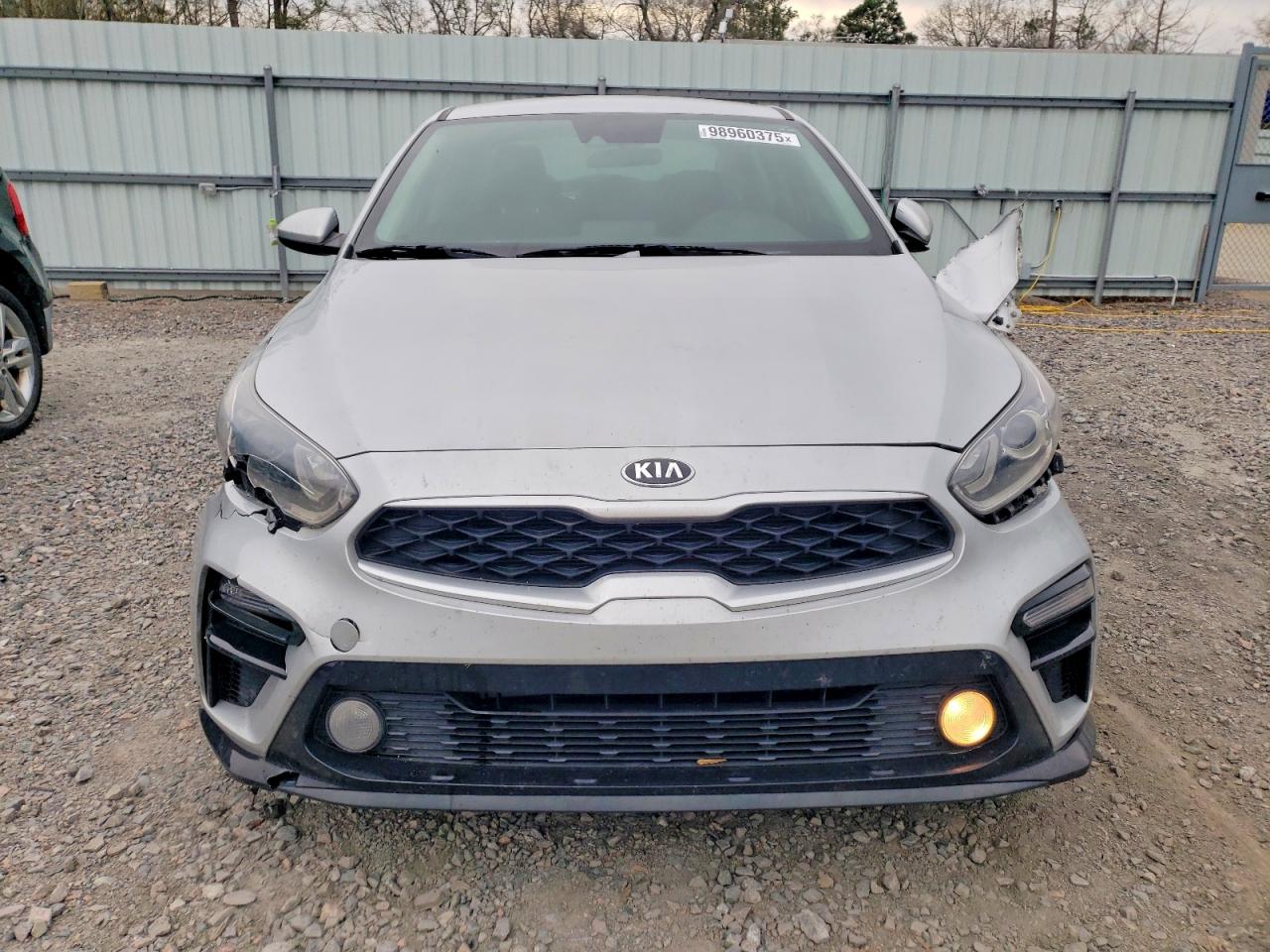 2021 KIA FORTE FE photo 9