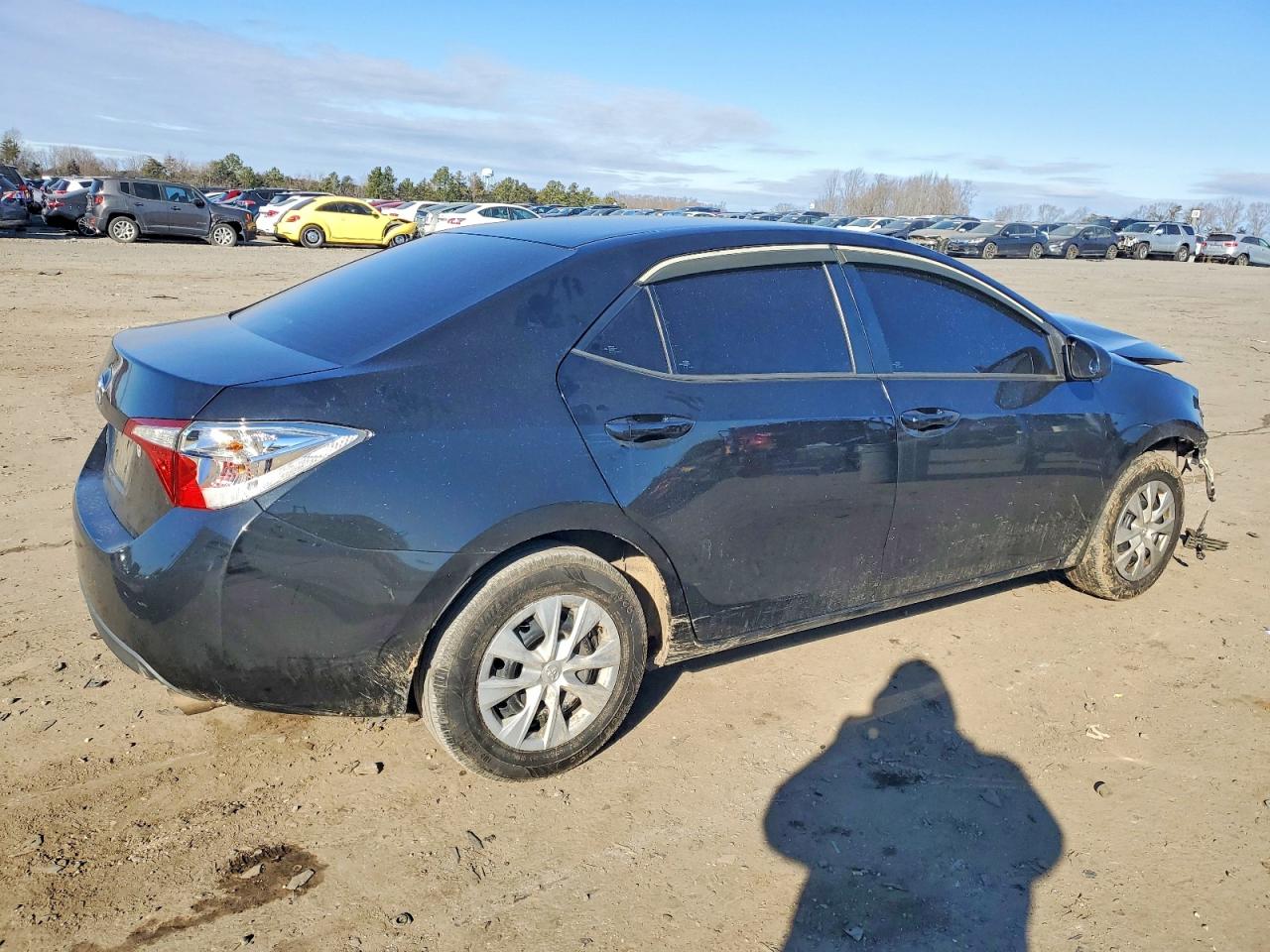 2016 TOYOTA COROLLA L photo 3