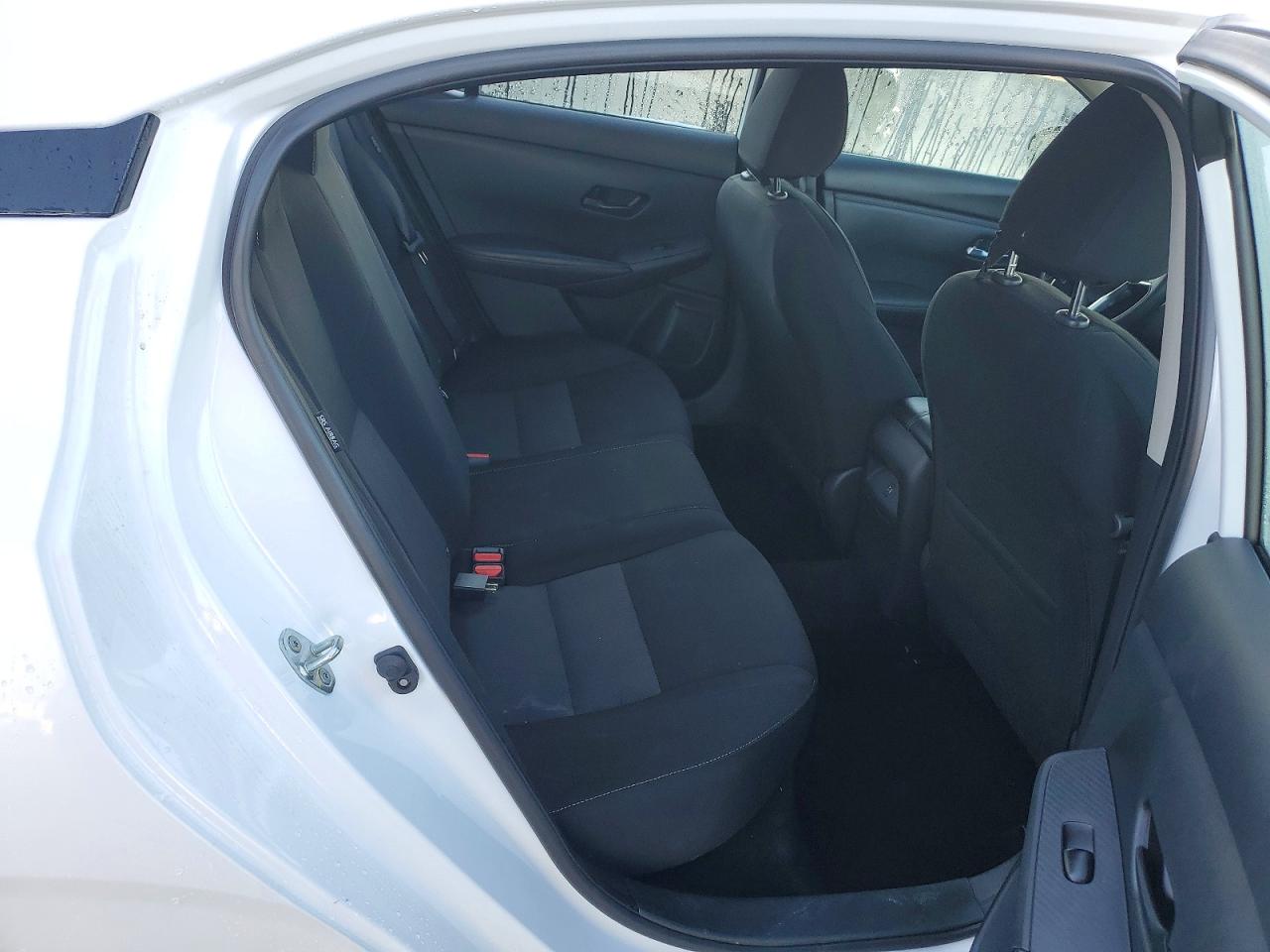 2024 NISSAN SENTRA SV photo 10