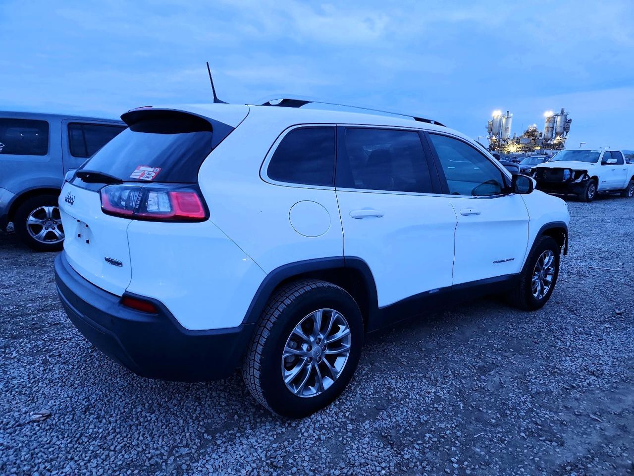 2019 JEEP CHEROKEE LATITUDE PLUS photo 7