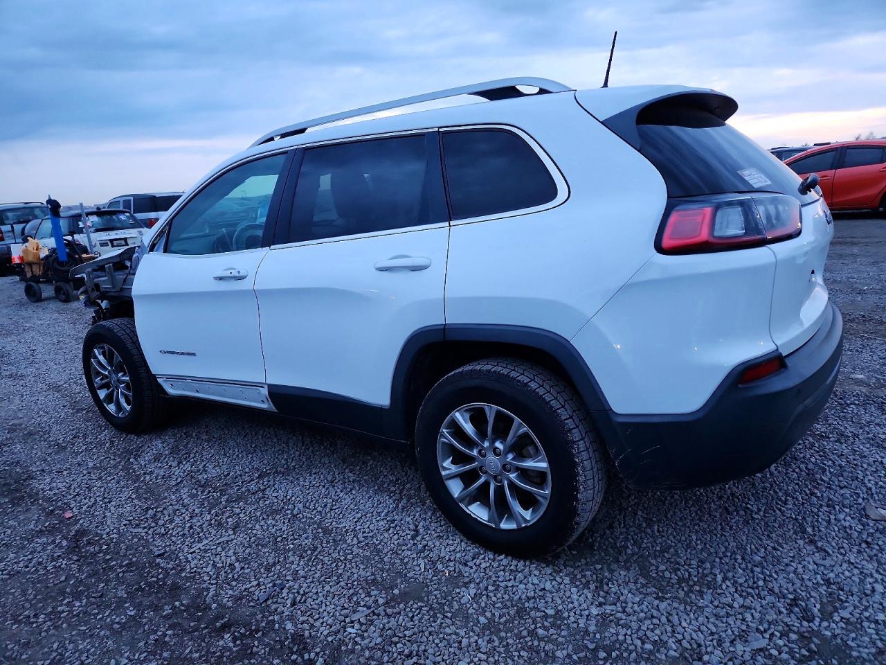 2019 JEEP CHEROKEE LATITUDE PLUS photo 4