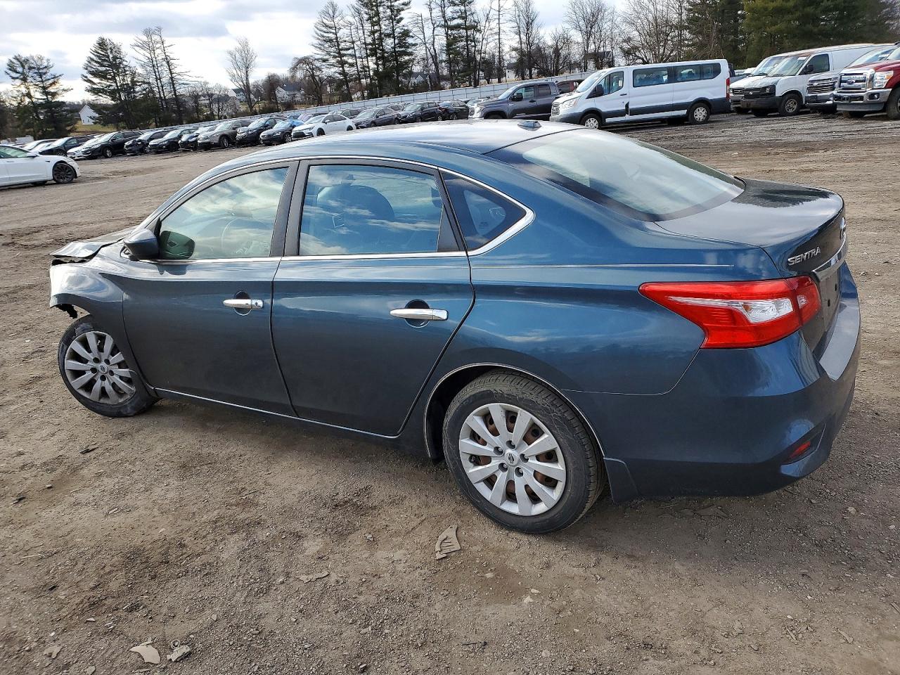2016 NISSAN SENTRA S photo 2