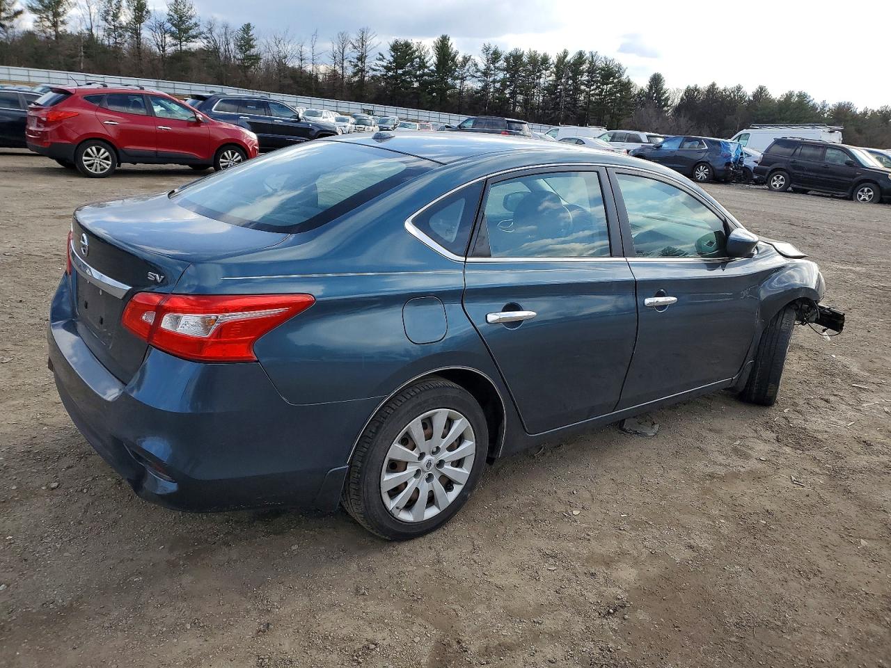 2016 NISSAN SENTRA S photo 3