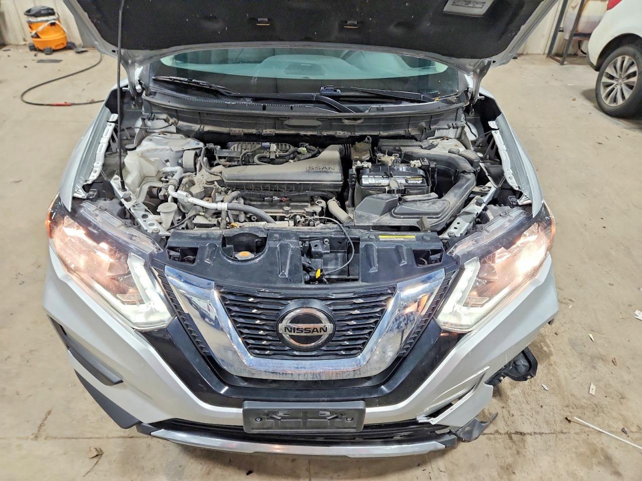 2018 NISSAN ROGUE S photo 23