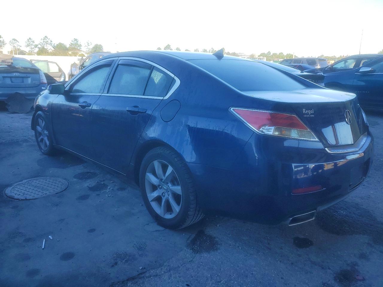 2013 ACURA TL photo 2