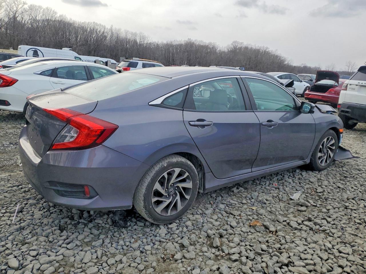 2016 HONDA CIVIC EX photo 3
