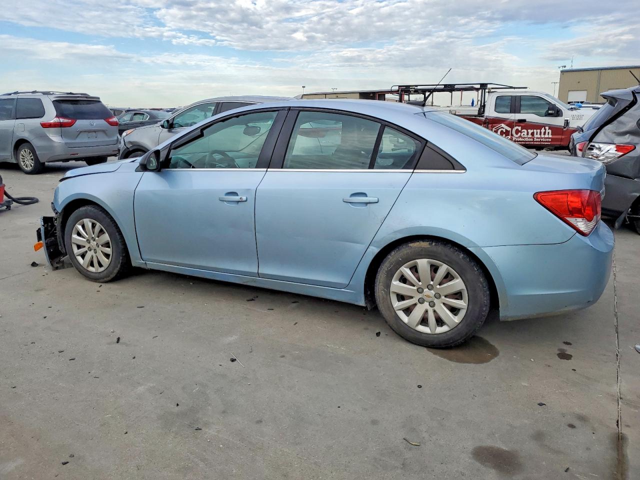 2011 CHEVROLET CRUZE LS photo 2