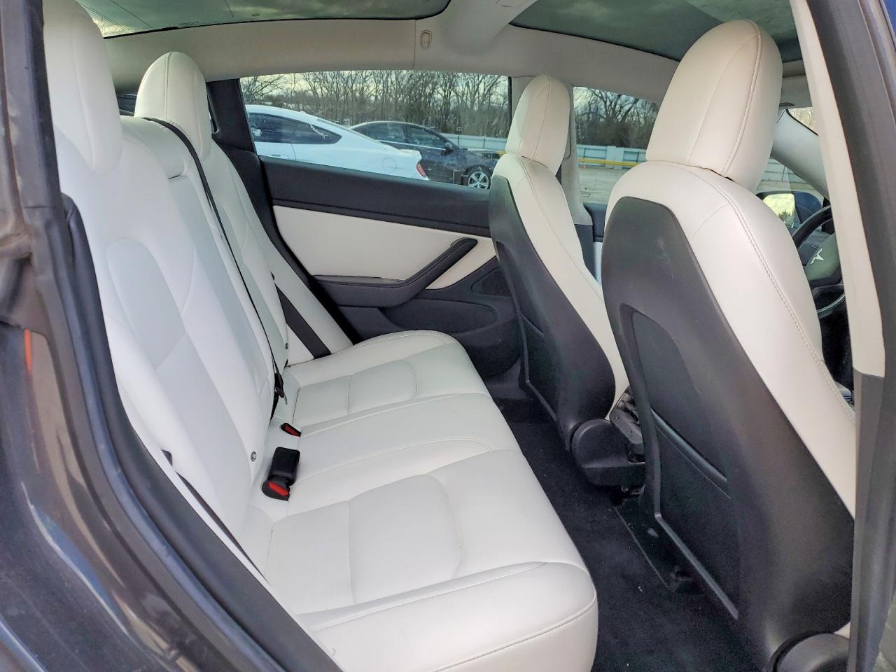 2018 TESLA MODEL 3 photo 10