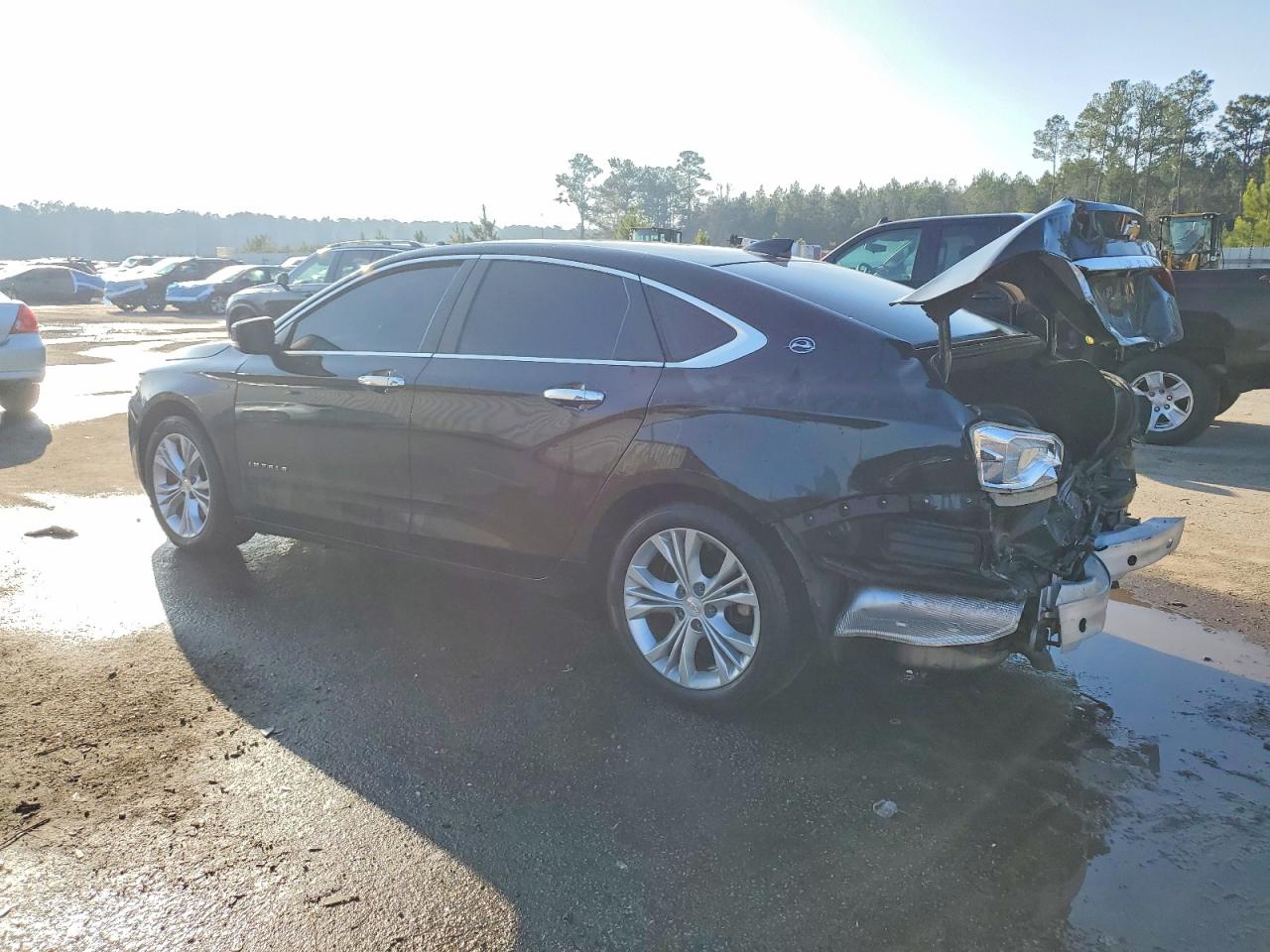 2015 CHEVROLET IMPALA LT photo 4