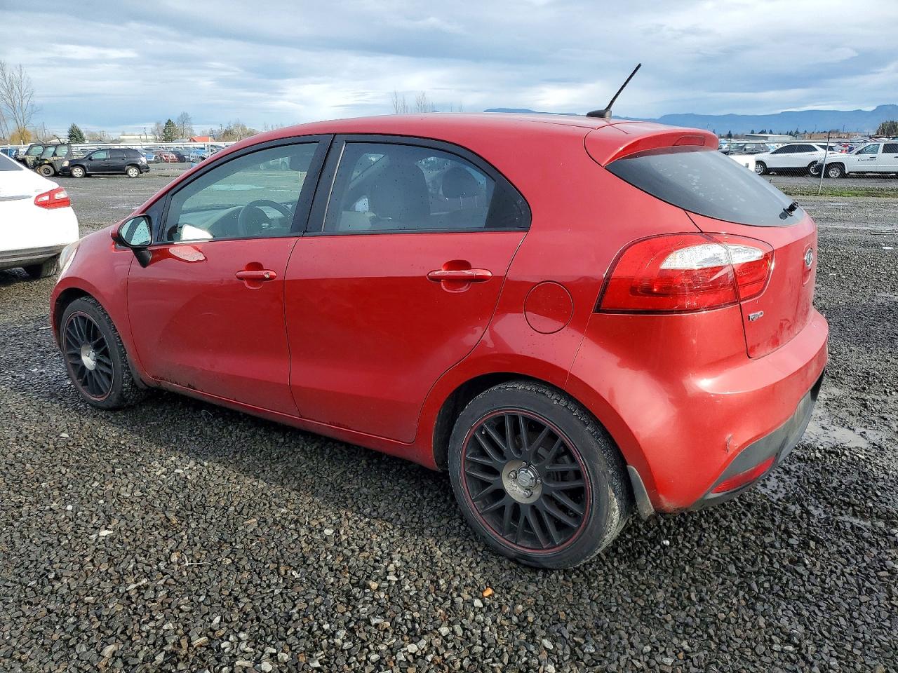 2013 KIA RIO LX photo 2