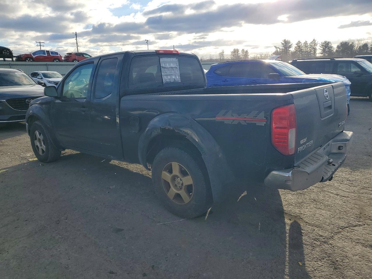 2007 NISSAN FRONTIER photo 2