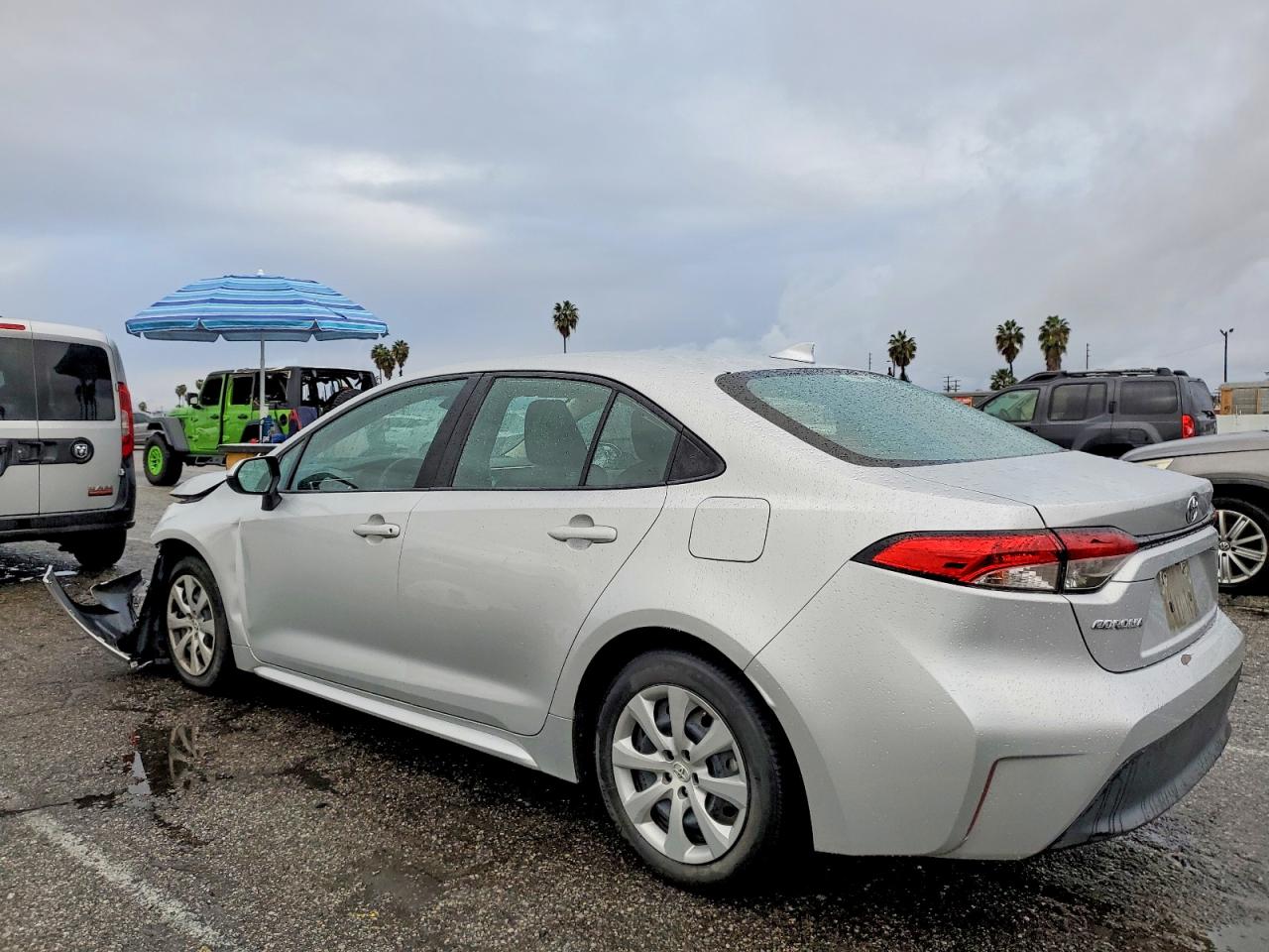 2023 TOYOTA COROLLA LE photo 2